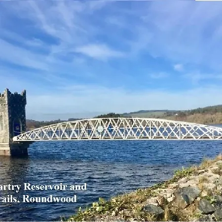 Apartamento Wonderful Setting Wicklow